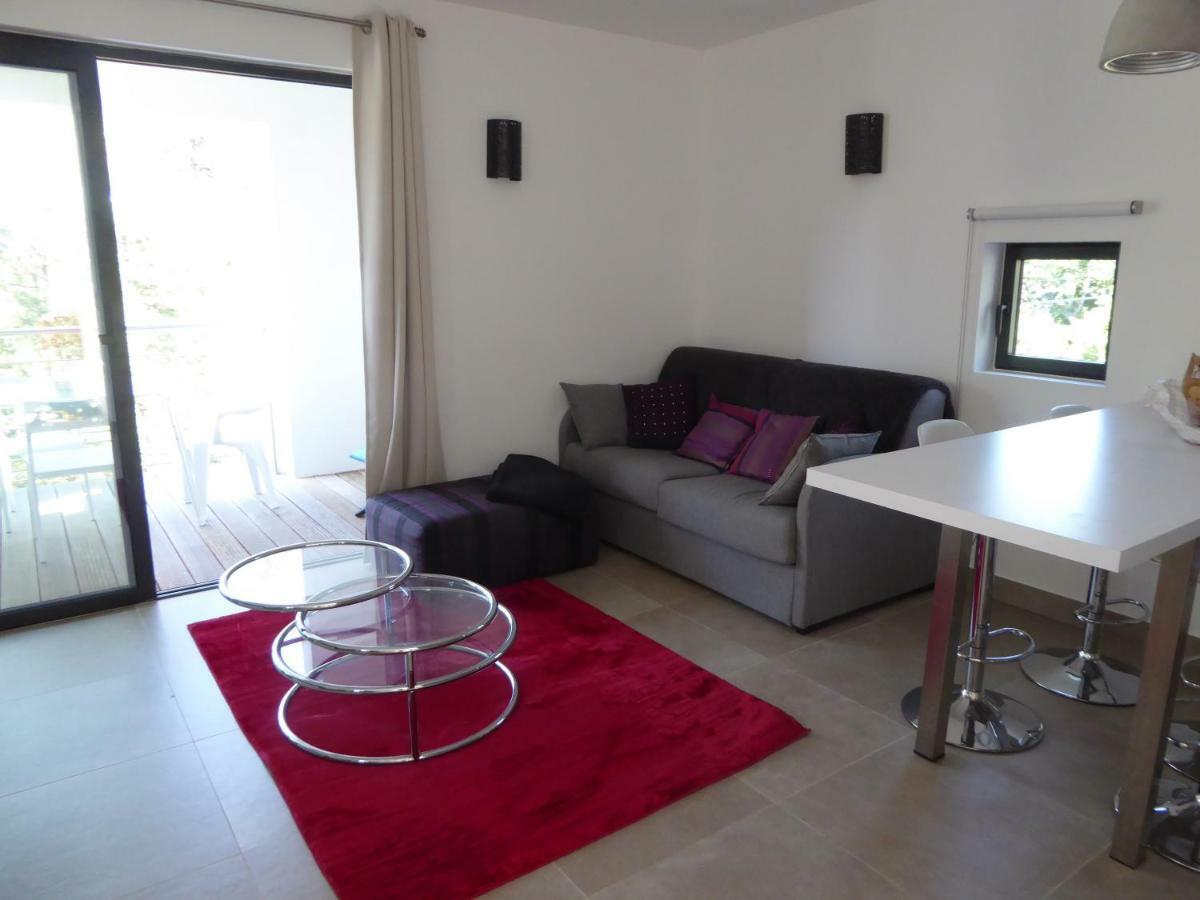 Villa Calanques Bandol ,T2 4 étoiles avec garage, dans pinède Extérieur photo